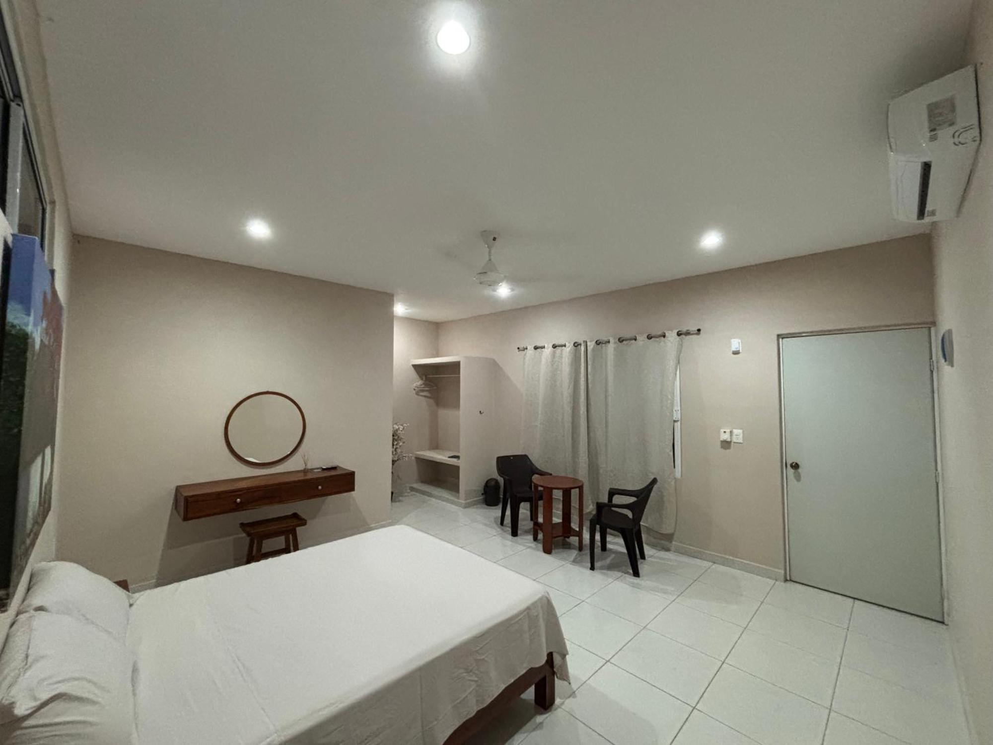Casa Del Cenote Hotel วัลลาโดลิด ภายนอก รูปภาพ